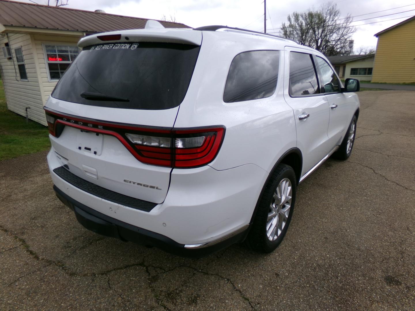 2014 Dodge Durango Citadel AWD (1C4RDJEG9EC) with an 3.6L V6 DOHC 24V engine, 8-Speed Automatic transmission, located at 401 First NE, Bearden, AR, 71720, (870) 687-3414, 33.726528, -92.611519 - Photo#31